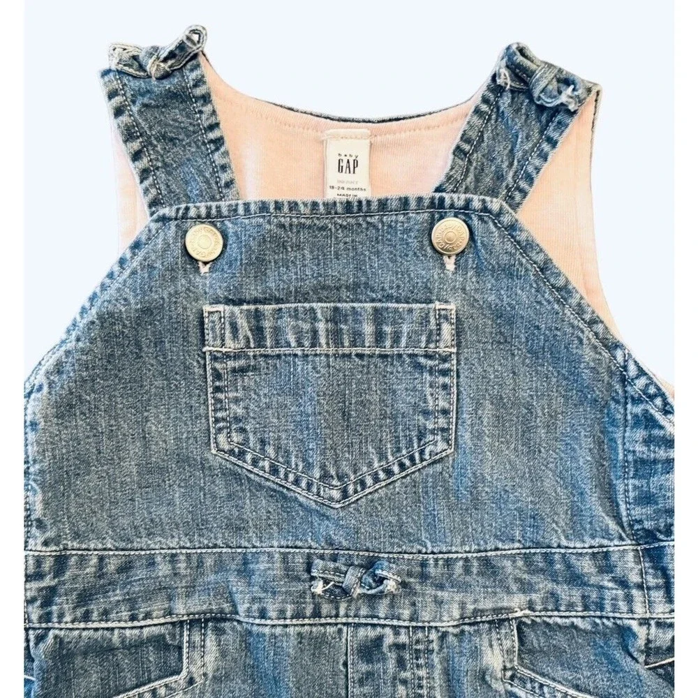 Both Baby Gap Toddler Overalls 18-24 Denim Pink Bows Lined Soft Cotton Blue Jean